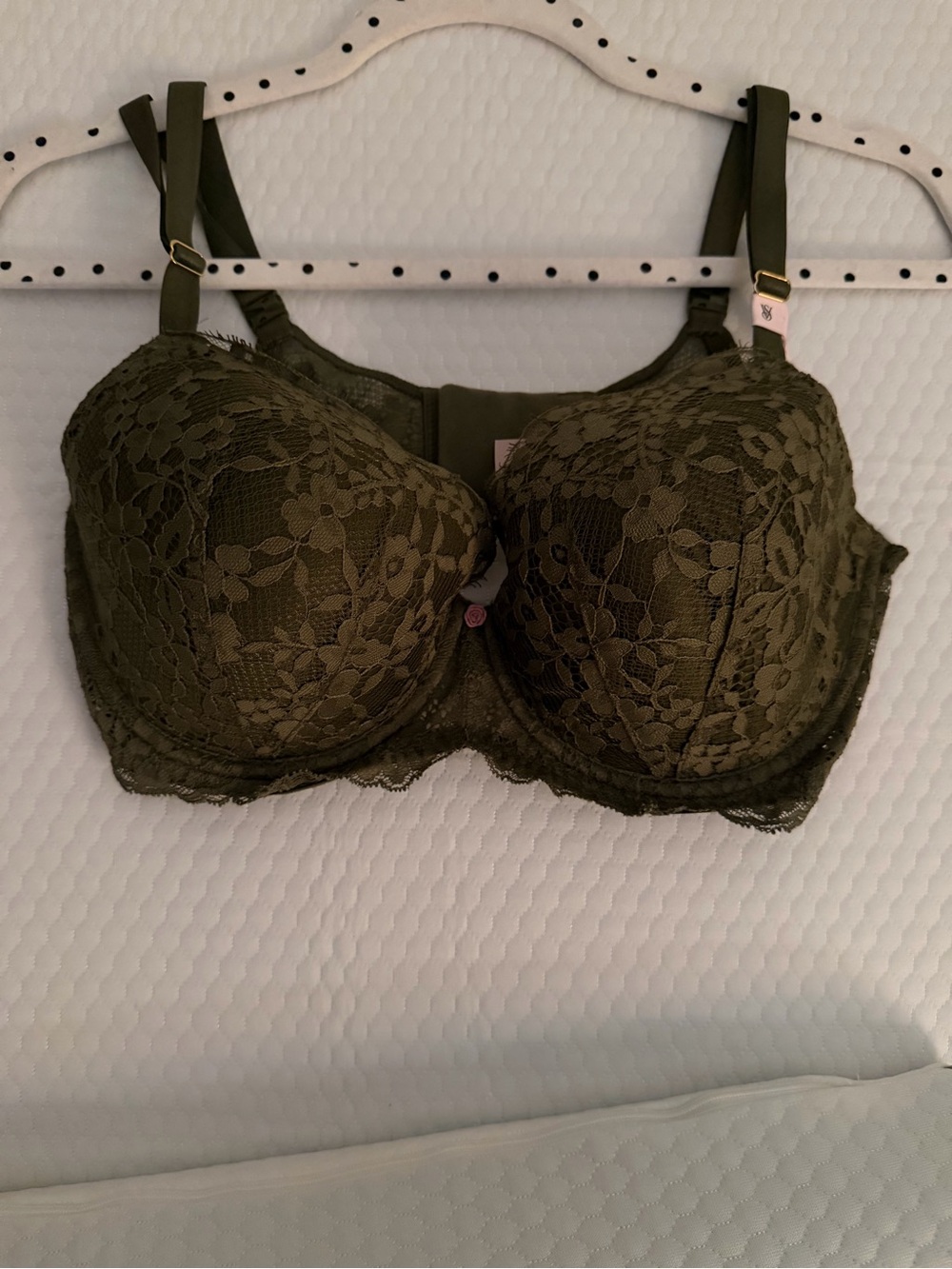 Victoria's Secret Olive Floral Lace Underwire Bra